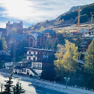 appart-au-centre-de-la-station-entierement-renove.hotels-rhonealpes.com/